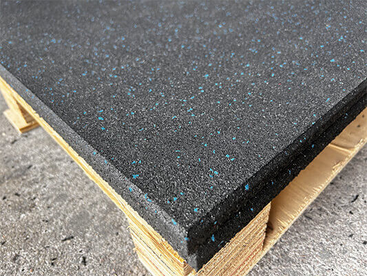 Black-FLecks-gym-rubber-flooring-mat