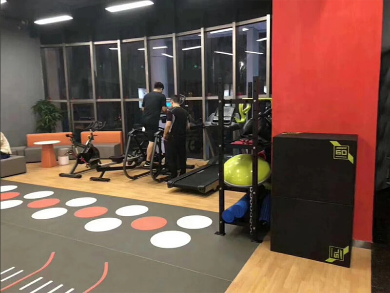Commercial-Rubber-Floor-for-Gym-in-Roll-9